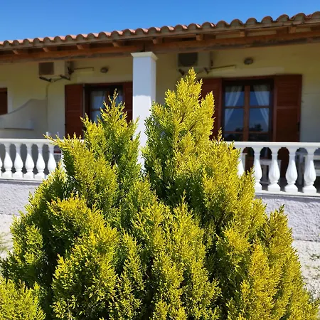 Natura Superior Almyros Apartament *